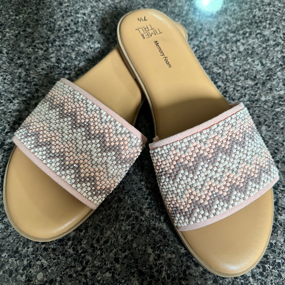 Chevron & Rhinestone Sandals 7.5